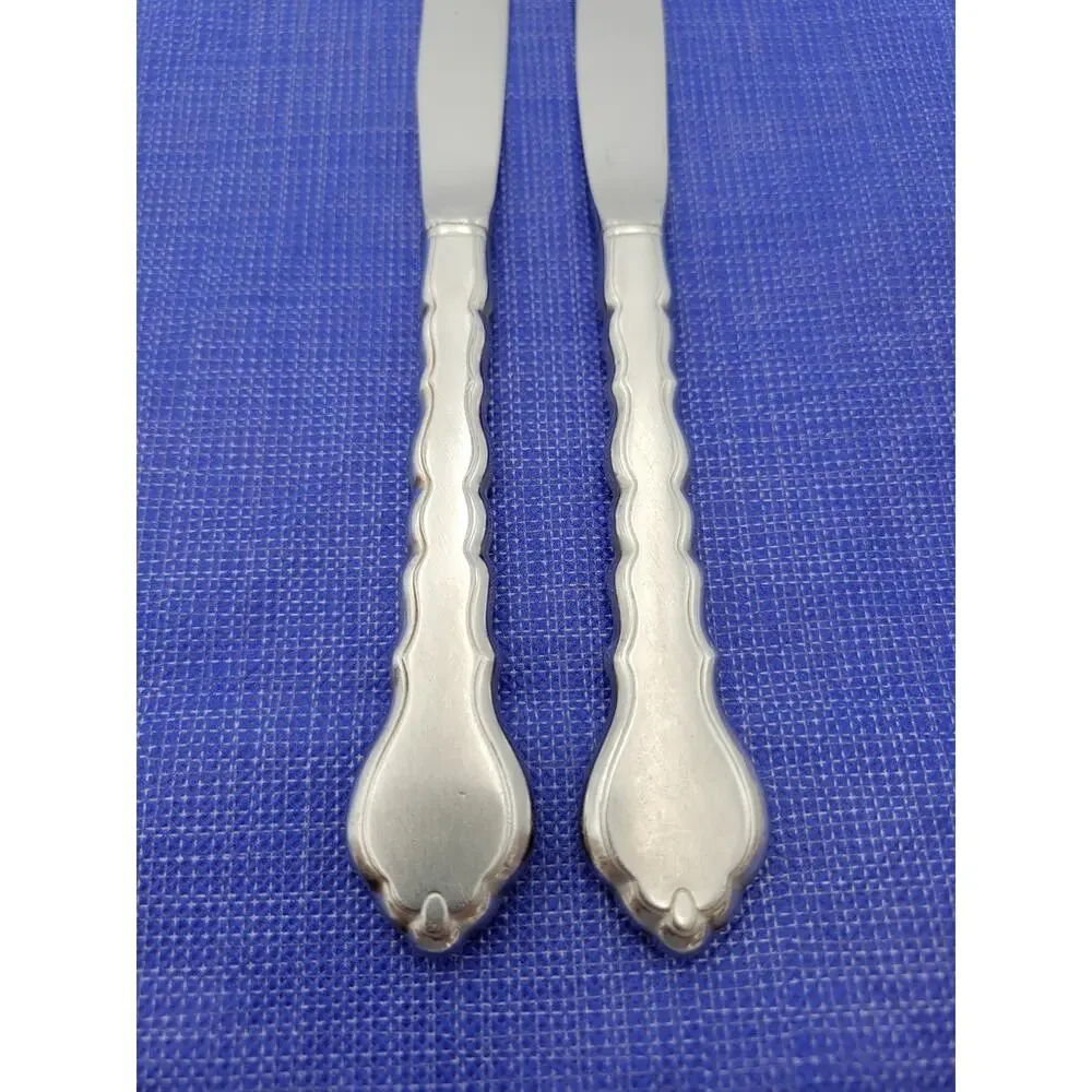 Oneida Cello Set of 2 Dinner Knives Community Stainless Flatware
